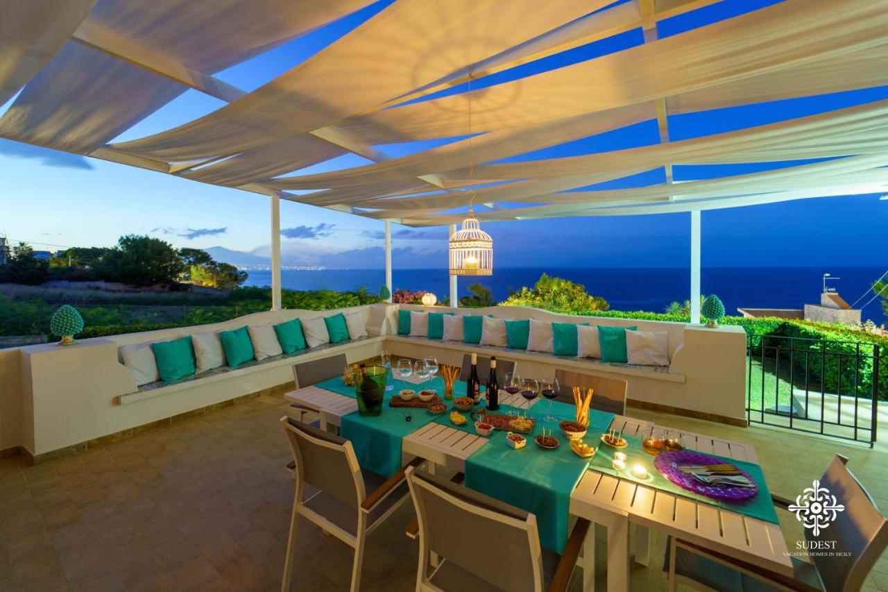 Villa Vittoria - Waterfront House Augusta Exterior photo
